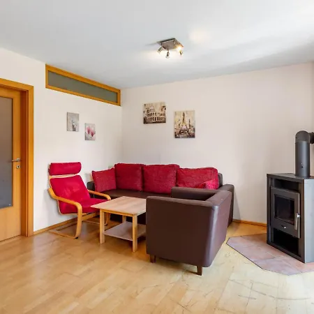 5 By Interhome